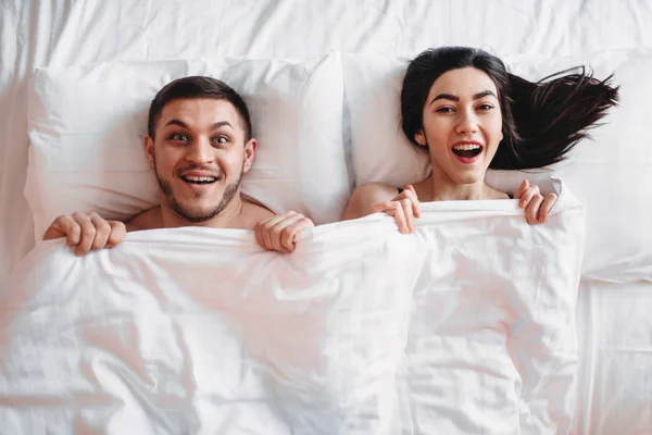 Happy Love Couple Lying Big White Bed Smiling Intimate Partners — Stock Photo, Image