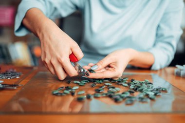 kadın holding pense, işyeri, el yapımı takılar, iğne işi, ana Bijuteri yapım moda