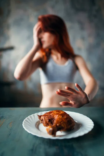 Magere Vrouw Weigert Eten Gebrek Aan Eetlust Gewichtsverlies Anorexie — Stockfoto