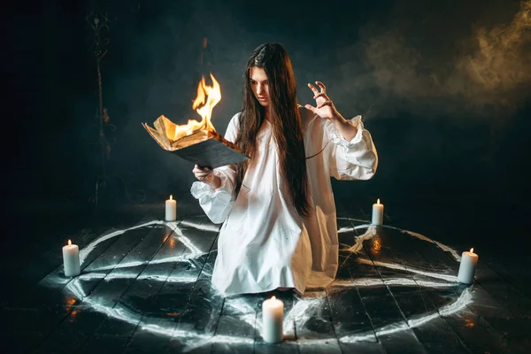 Young Woman White Shirt Sitting Center Pentagram Circle Candles Reading — Stock Photo, Image