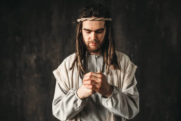 Jesucristo Orando Fondo Oscuro Creencia Dios Cristiana — Foto de Stock