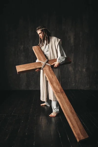 Grand Martyr Avec Croix Fond Noir Crucifixion Jésus Christ Symbole — Photo