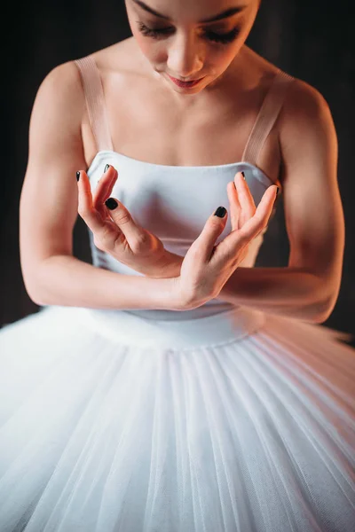 Vista Cerca Elegante Bailarina Traje Blanco — Foto de Stock