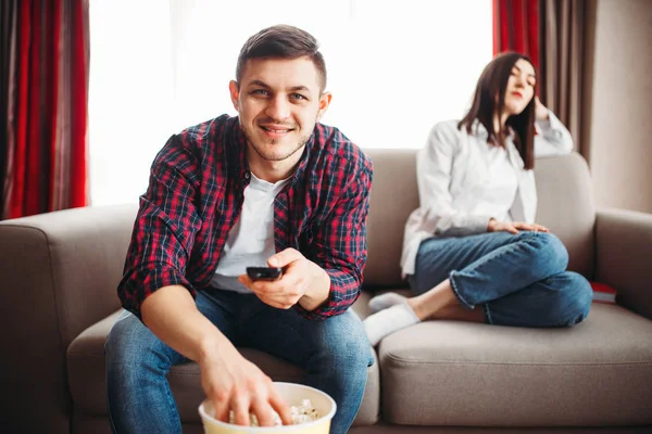 Couple Watching Popcorn Home Man Remote Control — Stock Photo, Image