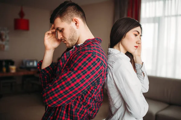 Young Couple Standing Back Back Bad Relationship Unhappy Man Woman — Stock Photo, Image