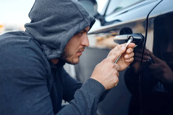Car Thief Screwdriver Breaking Door Lock Hooded Male Robber Opening — Stock Photo, Image