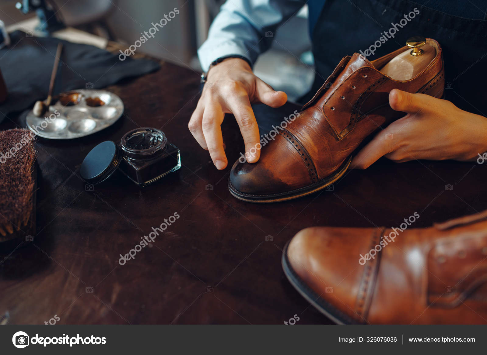 craftsman shoe repair