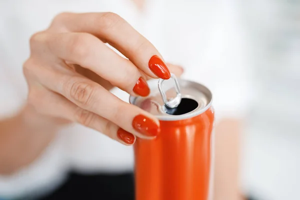 Woman Opens Soda Can Manicure Beauty Salon Danger Breaking Nail — Stock Photo, Image