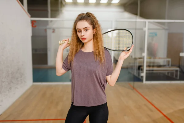 Női Játékos Kezében Squash Ütő Labda Lány Játék Edzés Aktív — Stock Fotó