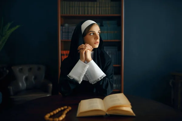 Young Nun Cassock Prays Crossed Her Arms Sister Monastery Religion — Stock Photo, Image