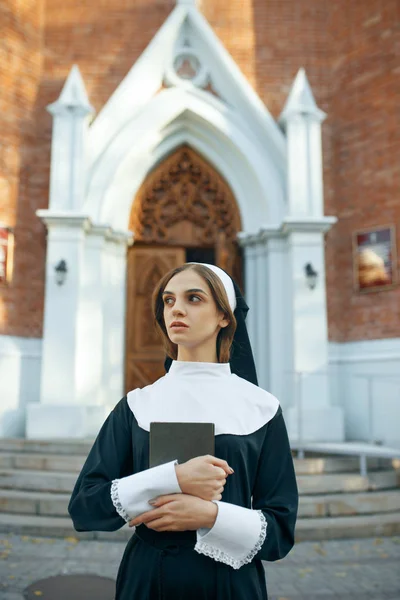 Young Nun Cassock Holds Book Church Background Sister Preparing Prayer — 图库照片