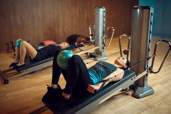 Two Women Sportswear Pilates Training Balls Exercise Machines Gym Fitness — Stock Photo, Image