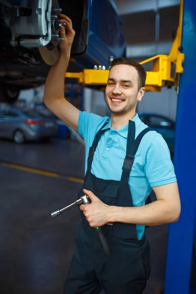 Repairman Uniform Repairing Vehicle Lift Car Service Station Automobile Checking — Stock Photo, Image