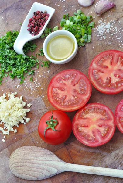 Tomates et sur ingrédients — Photo
