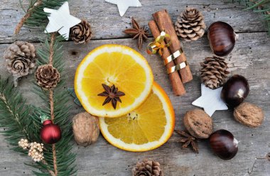 ANIS turuncu bir dilim üzerinde