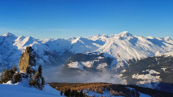 Prachtig berglandschap in de winter — Stockfoto