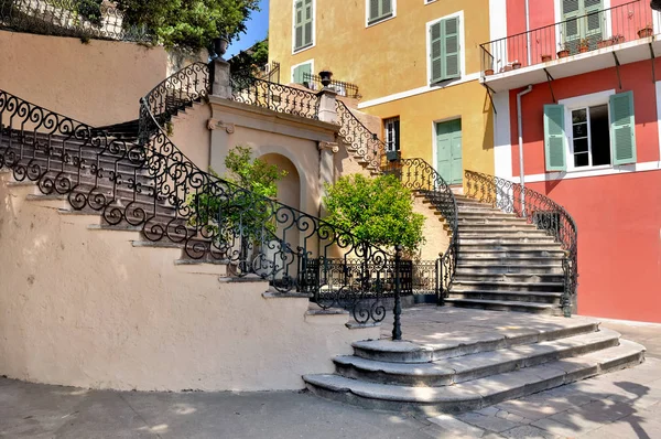Schody na placu w Bastii na Korsyce — Zdjęcie stockowe