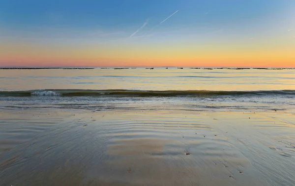 Krásný západ slunce nad Atlantickým oceánem v Evropě — Stock fotografie