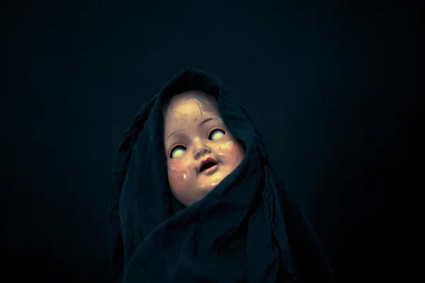 Cara de muñeca espeluznante — Foto de Stock
