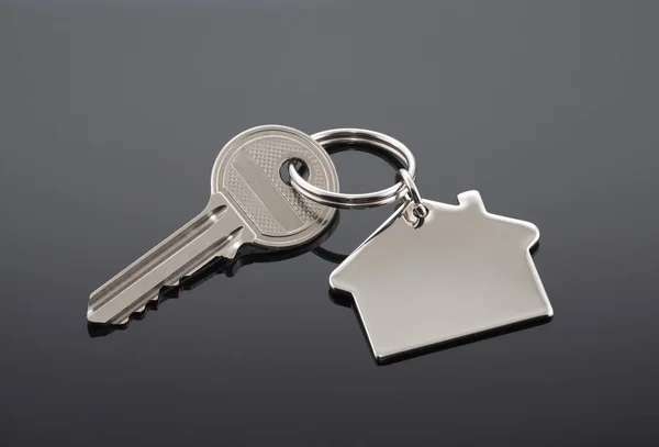 House key with clipping path — Stock Photo, Image