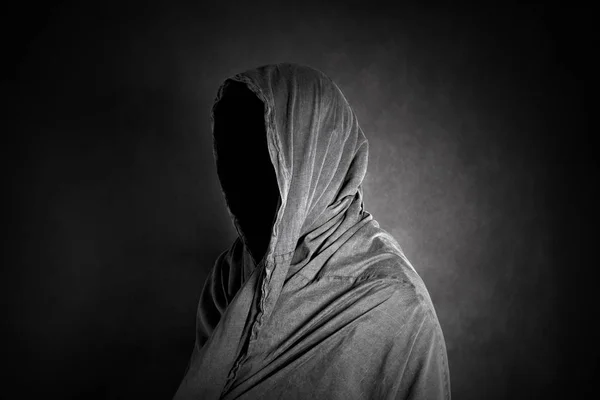 Ghostly figure in the dark — Stock Photo, Image