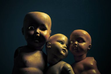 Üç tüyler ürpertici bebek 