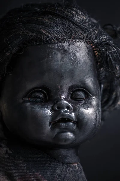 Muñeca Espeluznante Oscuridad — Foto de Stock