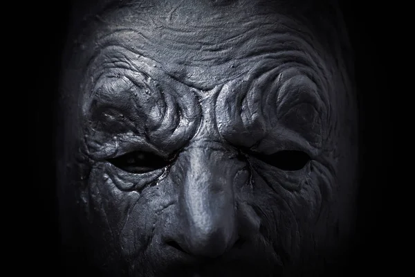 Gruselfigur Mit Maske Dunkeln Makroaufnahme — Stockfoto