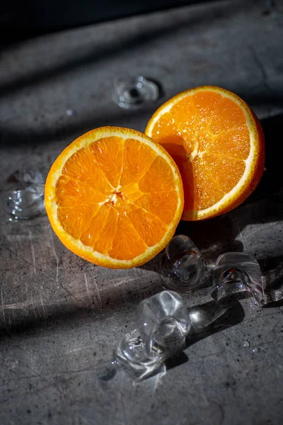 Orangenscheiben Nahaufnahme Vor Grauem Hintergrund — Stockfoto