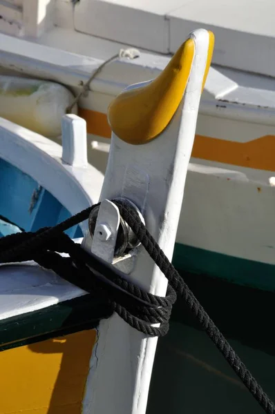 Wooden row boat — Stock Photo, Image