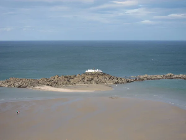 Rocher Martin en Bretagne à Plerin — Photo