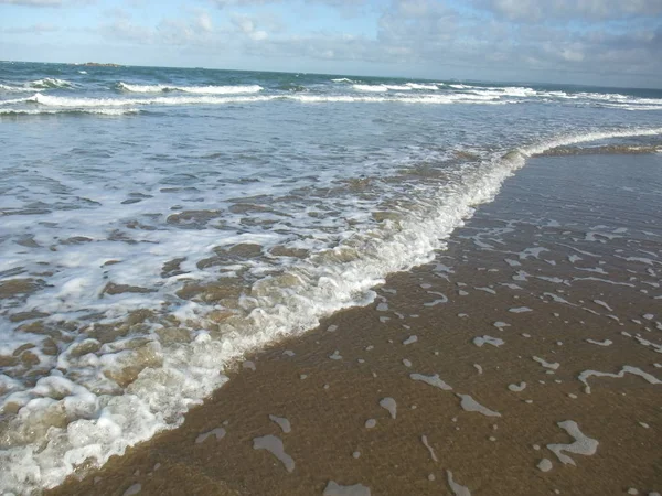 Vlny na písek — Stock fotografie