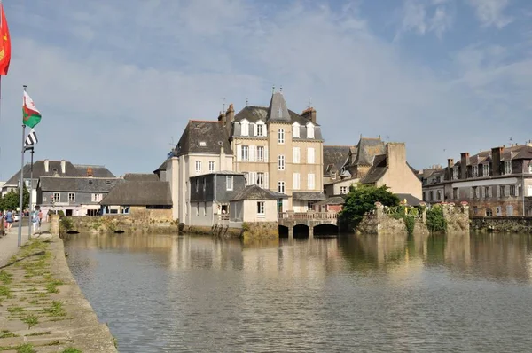 LANDERNEAU, CASAS DE PIEDRA EN ELORN —  Fotos de Stock