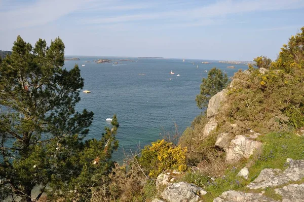Wybrzeże Bretanii w Loguivy — Zdjęcie stockowe