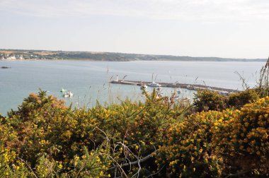 Erquy Limanı burundan görüldü