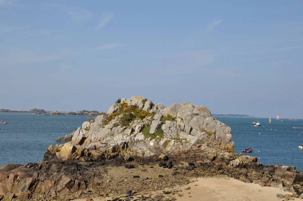 La costa de Bretaña en Loguivy —  Fotos de Stock