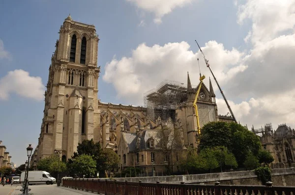 Monumento di Parigi, Notre Dame in ricostruzione Foto Stock