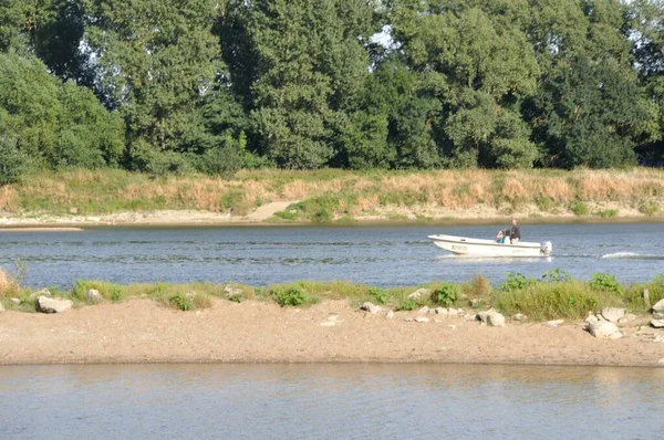 布切梅因卢瓦尔河的边缘 — 图库照片