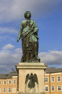 Mozart heykelinin Mozartplatz, Salzburg, Avusturya
