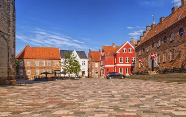 Vårat Lady Maria Domkyrkotorget i Ribe, Danmark — Stockfoto