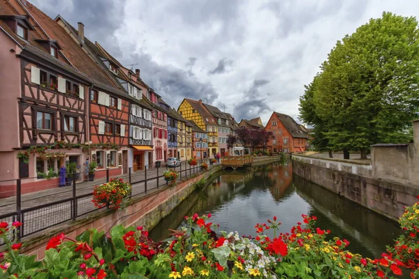 Colmar city, houses and canal, France — Stock Photo, Image