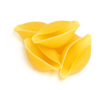 makarna beyaz arkaplanda izole