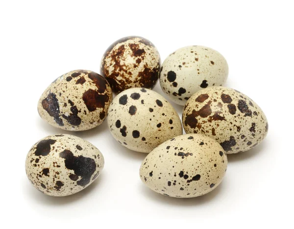 Telur Puyuh Diisolasi Pada Latar Belakang Putih — Stok Foto