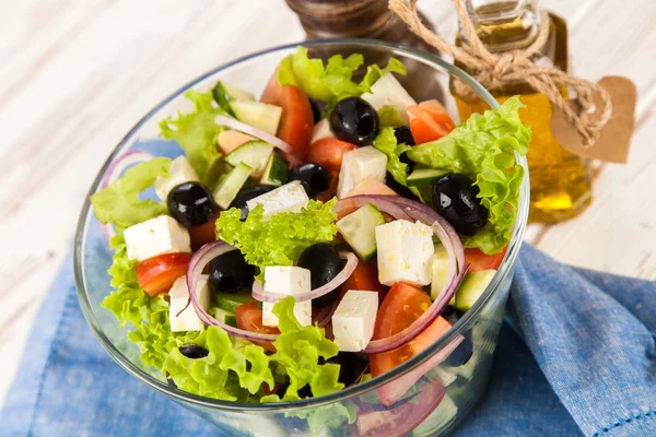 おいしいギリシャ風サラダ — ストック写真