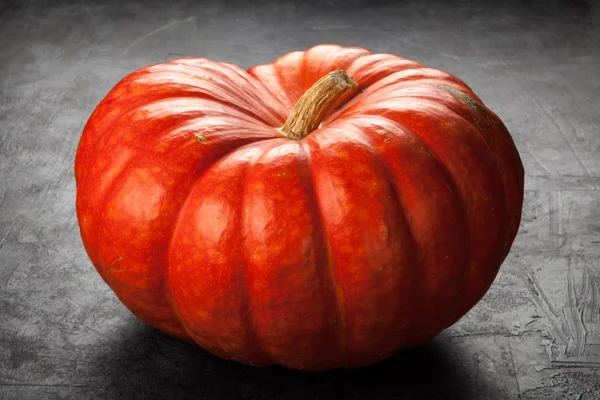 Large pumpkin on black — Stock Photo, Image