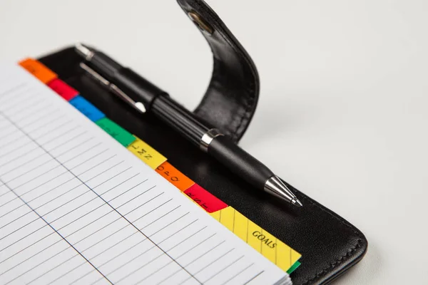 Organizador preto no fundo branco — Fotografia de Stock