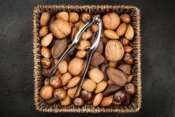 Sortiment av nötter — Stockfoto