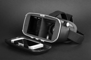 sanal gerçeklik kulaklığı