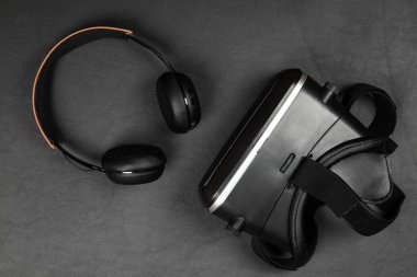 sanal gerçeklik kulaklığı