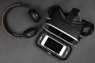 sanal gerçeklik kulaklığı